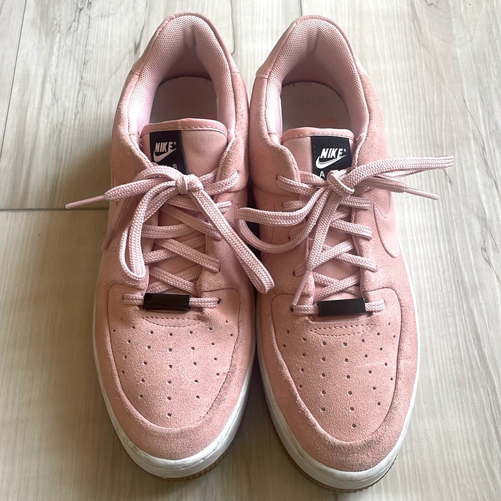 Air Force 1 Sage Low Platform Sneaker